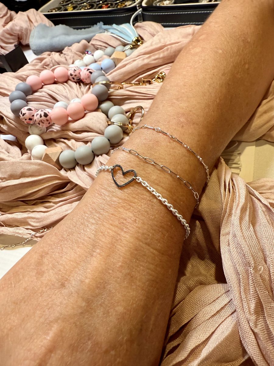 Permanent jewelry